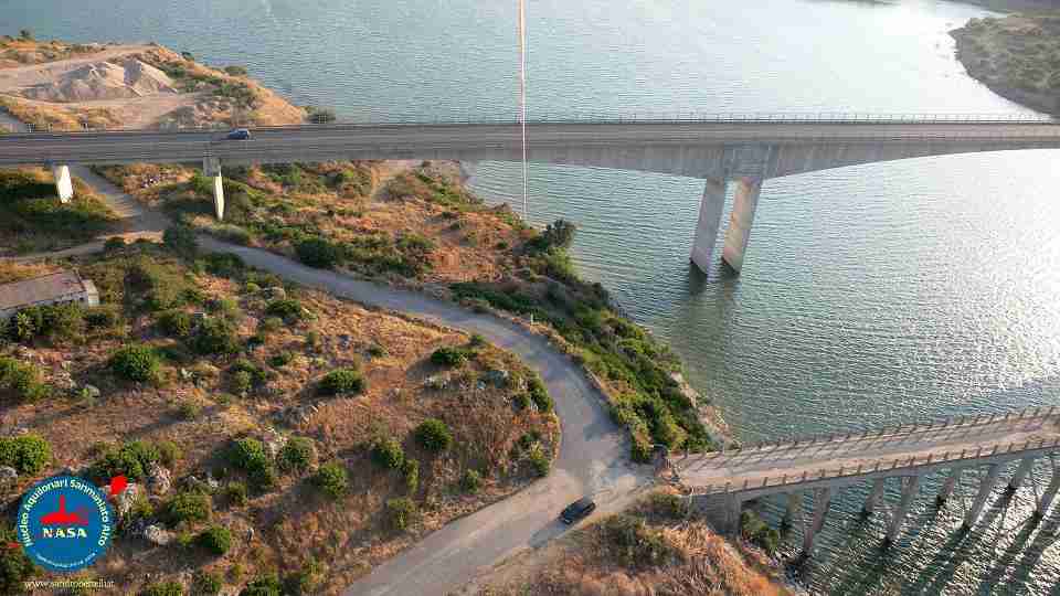 Sedilo - lago Omodeo - ponte sul lago